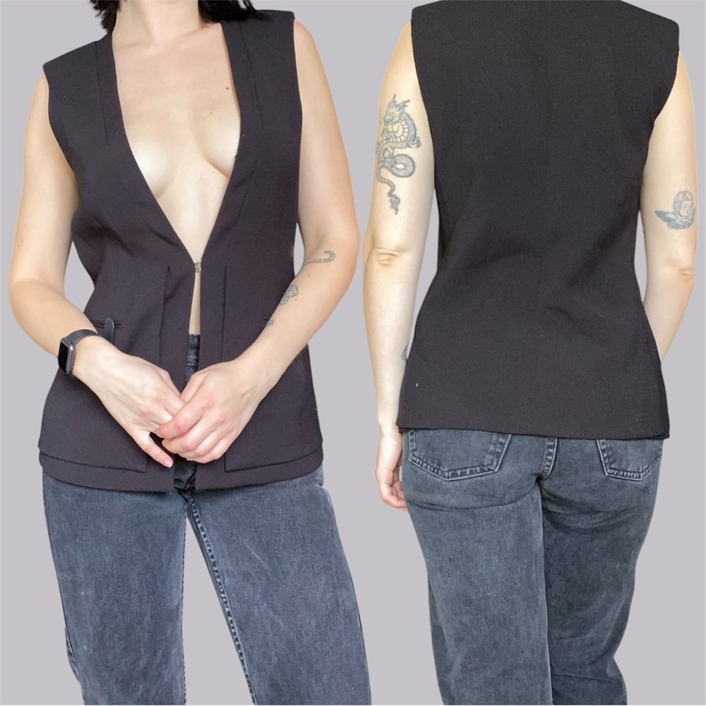 BCBG MaxAzria Black deep V Sleeveless Vest